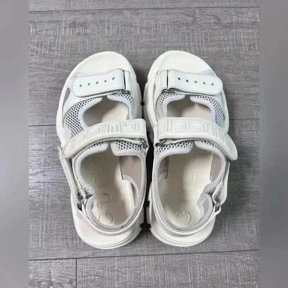 GUCCI LEATHER &
MESH SANDAL AGURU TREK - Picture 5 of 9